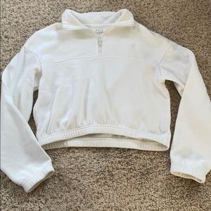 cropped quarter zip haltered hoddie